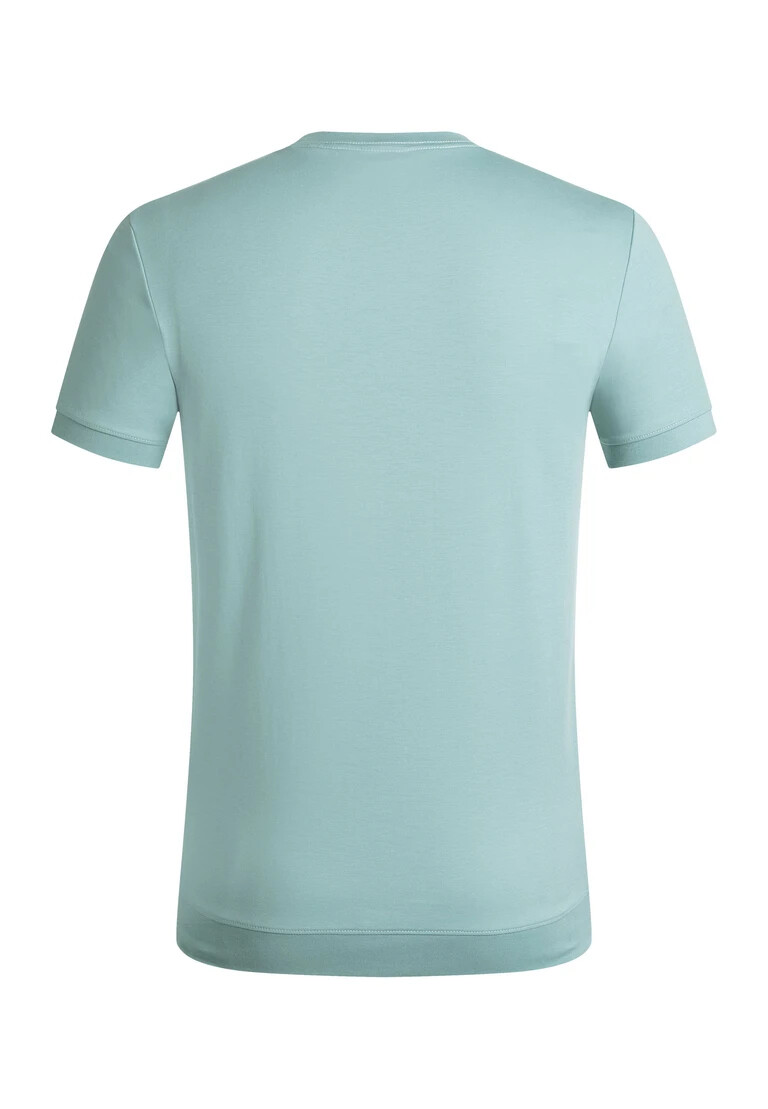 round neck t-shirt