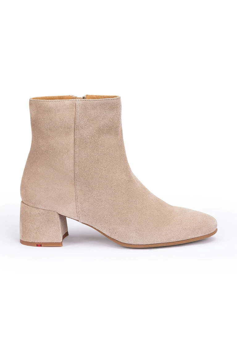 ankle boot