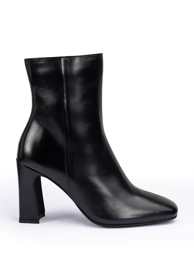 ankle boot